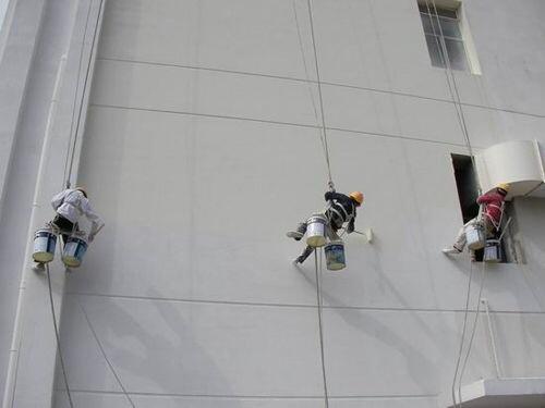 揭秘：为什么外墙涂料不宜冬季施工？